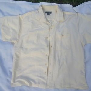 Weekender button down short sleeve XL